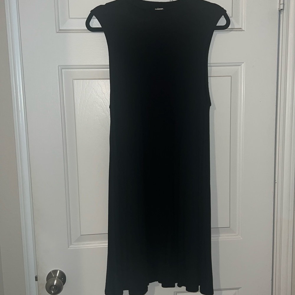 Black Mock Neck Sleeveless Mini Dress